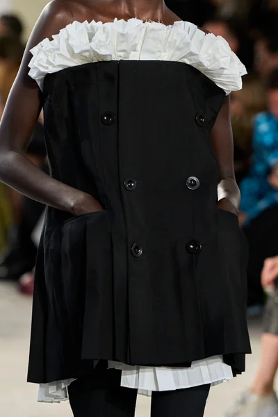 Look 6